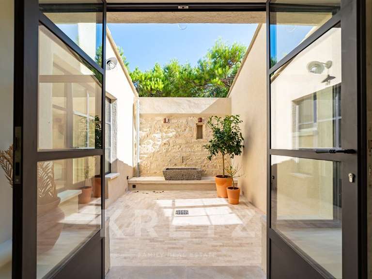 Maison Maussane-les-Alpilles - 5 chambres - 256m²