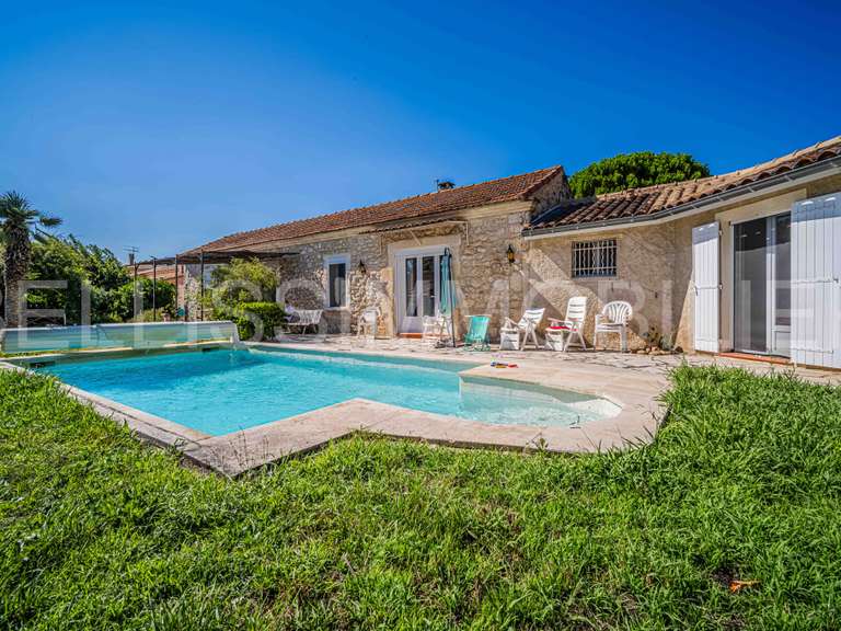 House Maussane-les-Alpilles - 3 bedrooms - 160m²