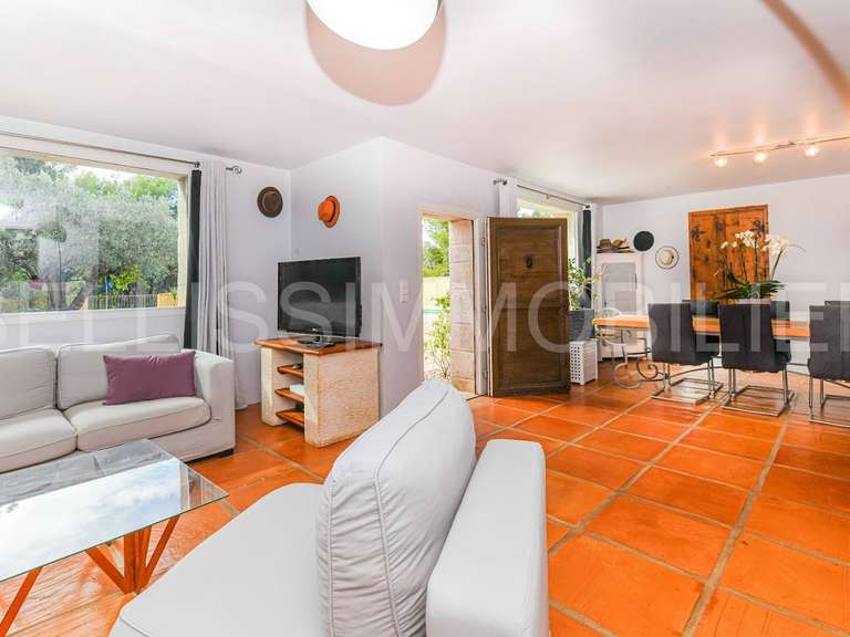 House Maussane-les-Alpilles - 4 bedrooms - 180m²
