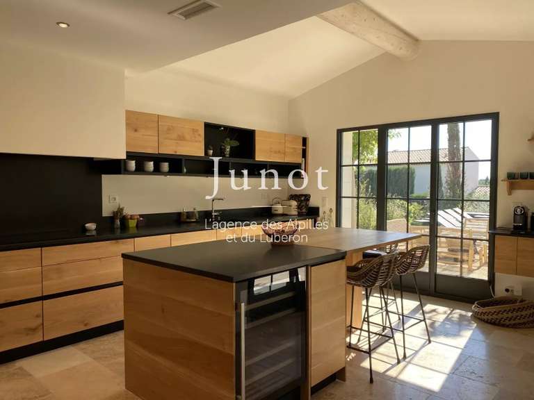 Maison Maussane-les-Alpilles - 4 chambres - 2000m²