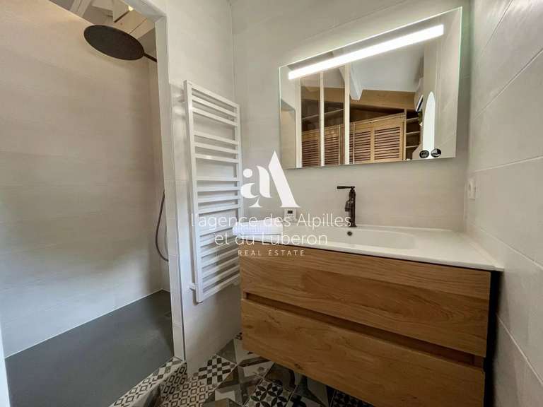 Maison Maussane-les-Alpilles - 2 chambres - 100m²