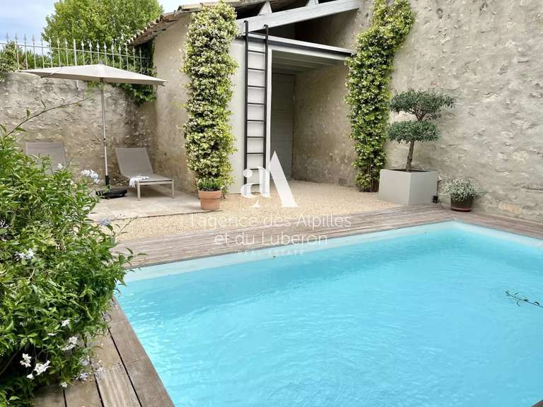 Maison Maussane-les-Alpilles - 2 chambres - 100m²