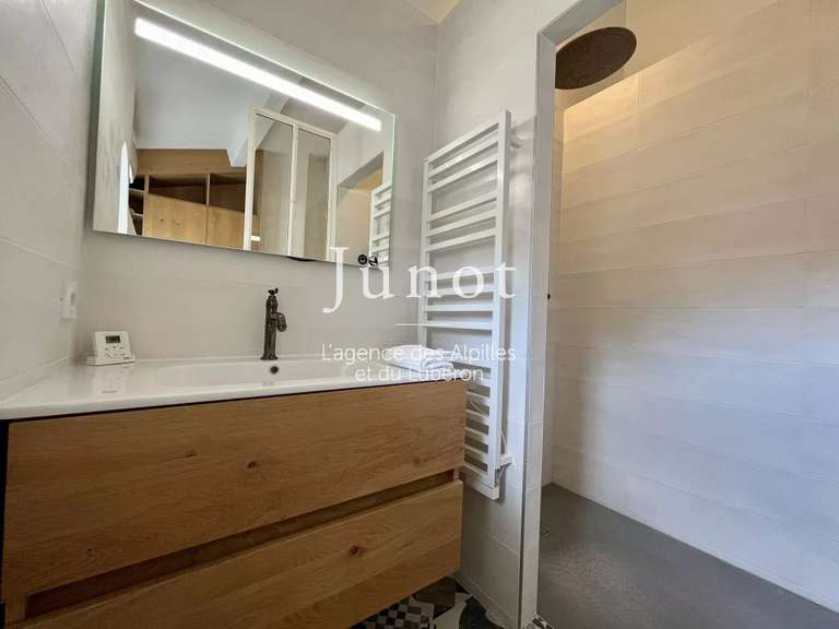 Maison Maussane-les-Alpilles - 2 chambres - 100m²