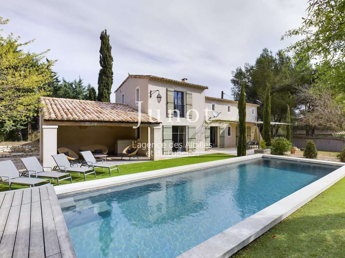 House Maussane-les-Alpilles