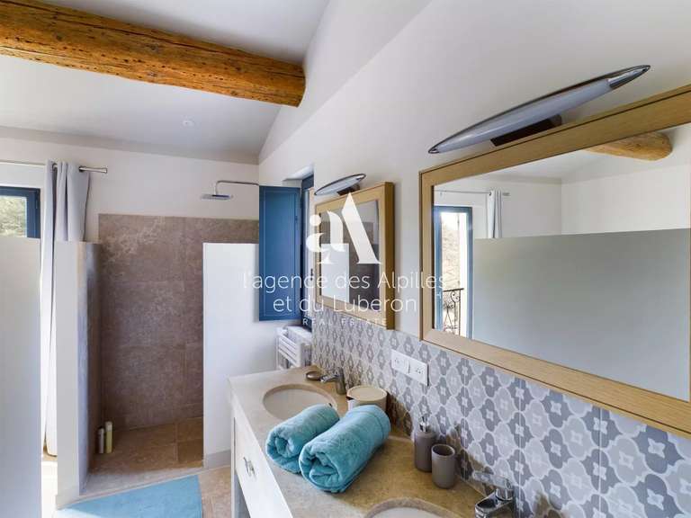 Maison Maussane-les-Alpilles - 3 chambres - 165m²