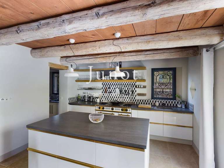 Maison Maussane-les-Alpilles - 3 chambres - 165m²