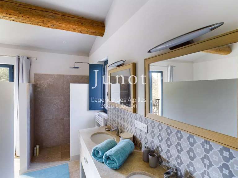 Maison Maussane-les-Alpilles - 3 chambres - 165m²