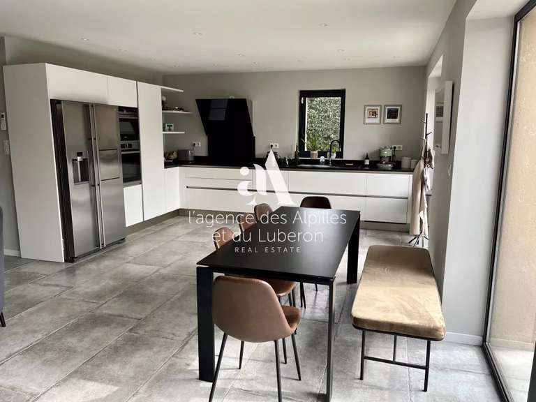 Maison Maussane-les-Alpilles - 4 chambres - 155m²