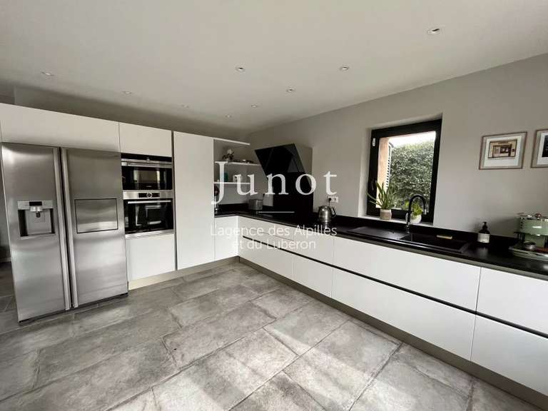 Maison Maussane-les-Alpilles - 4 chambres - 155m²