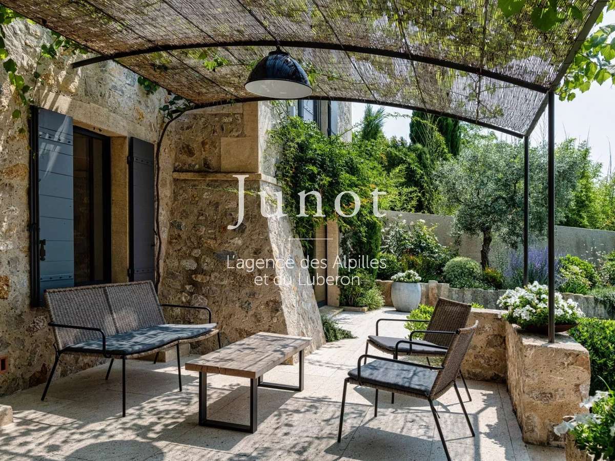 House Maussane-les-Alpilles
