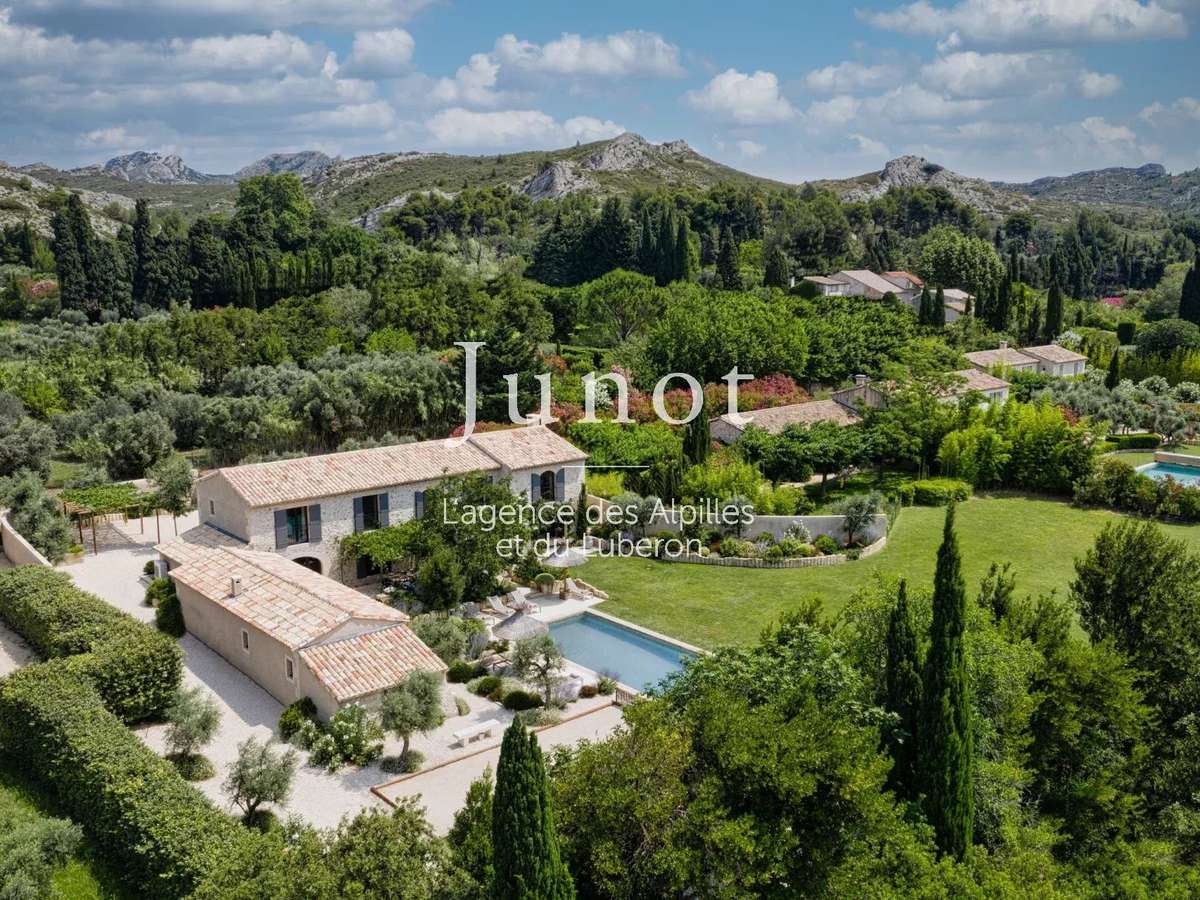House Maussane-les-Alpilles