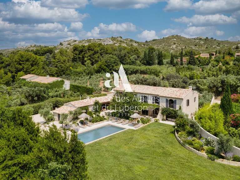 Maison Maussane-les-Alpilles - 5 chambres - 4000m²