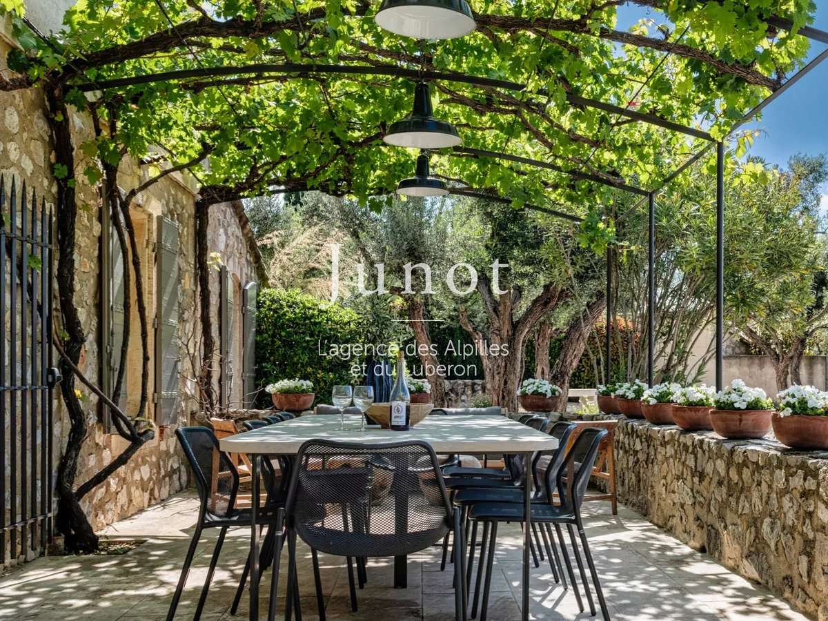 House Maussane-les-Alpilles