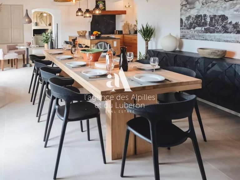 Maison Maussane-les-Alpilles - 5 chambres - 230m²