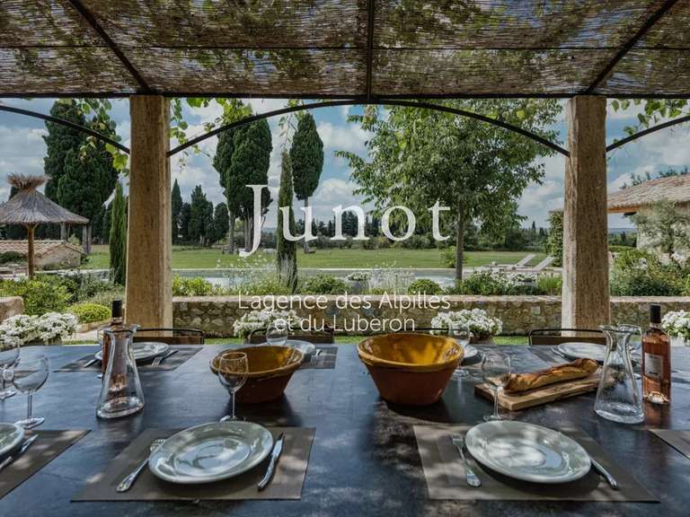 Maison Maussane-les-Alpilles - 5 chambres - 10000m²
