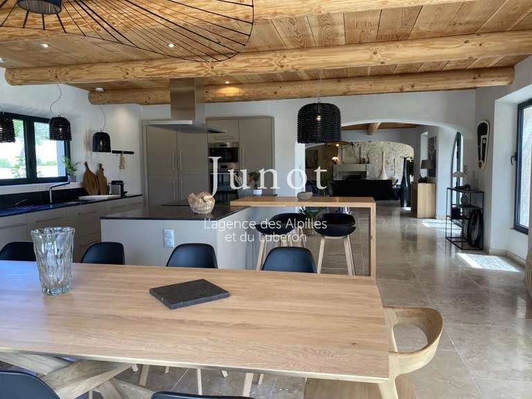 Maison Maussane-les-Alpilles - 5 chambres - 10000m²