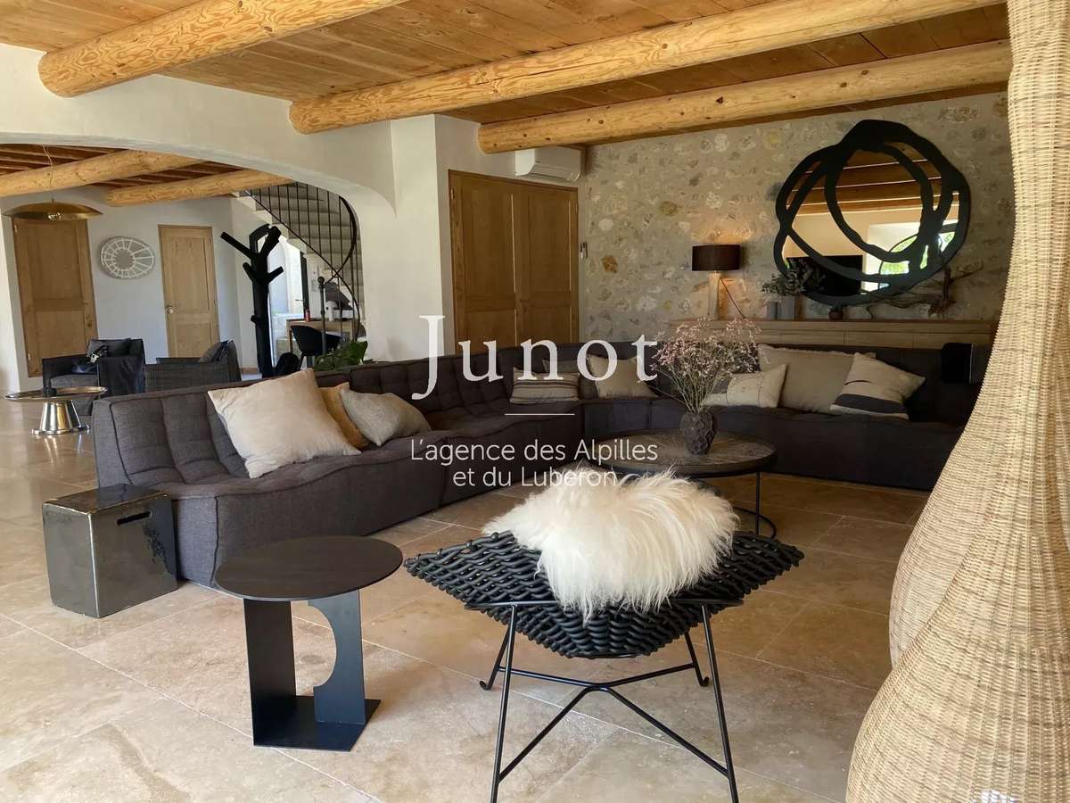 House Maussane-les-Alpilles