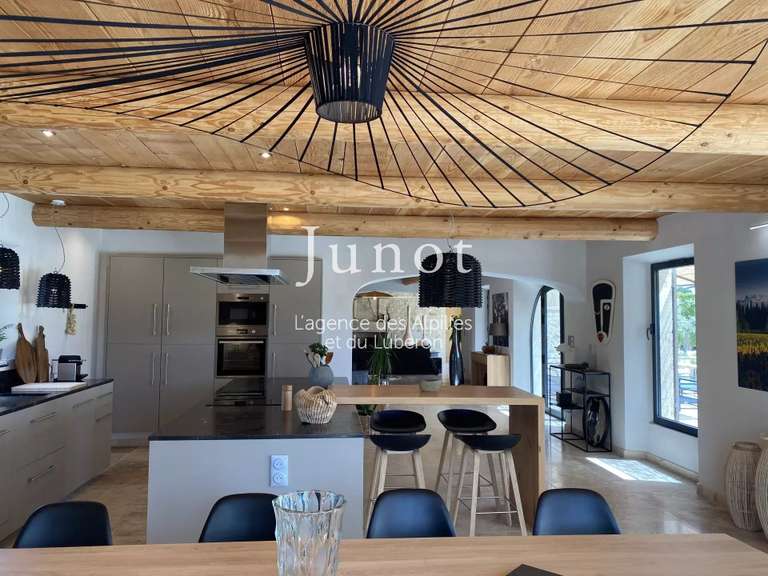 Maison Maussane-les-Alpilles - 5 chambres - 10000m²