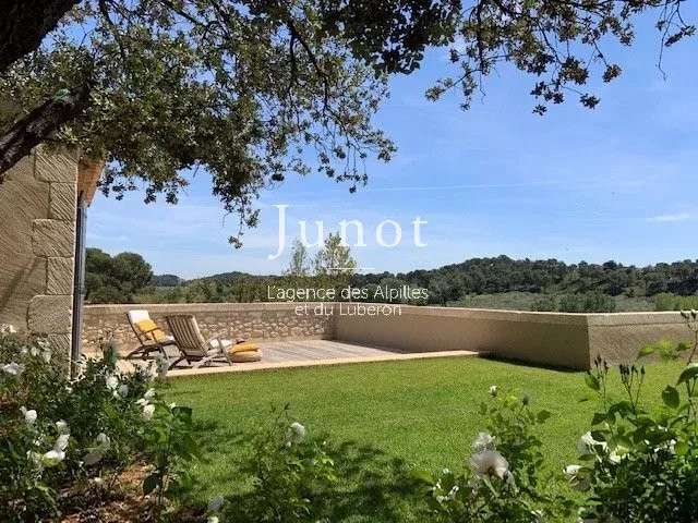 Maison Maussane-les-Alpilles - 6 chambres - 5000m²