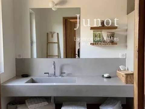 House Maussane-les-Alpilles