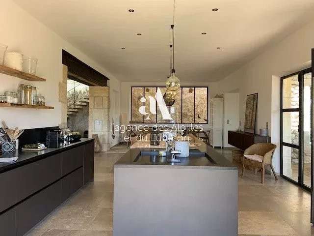 Maison Maussane-les-Alpilles - 6 chambres - 5000m²