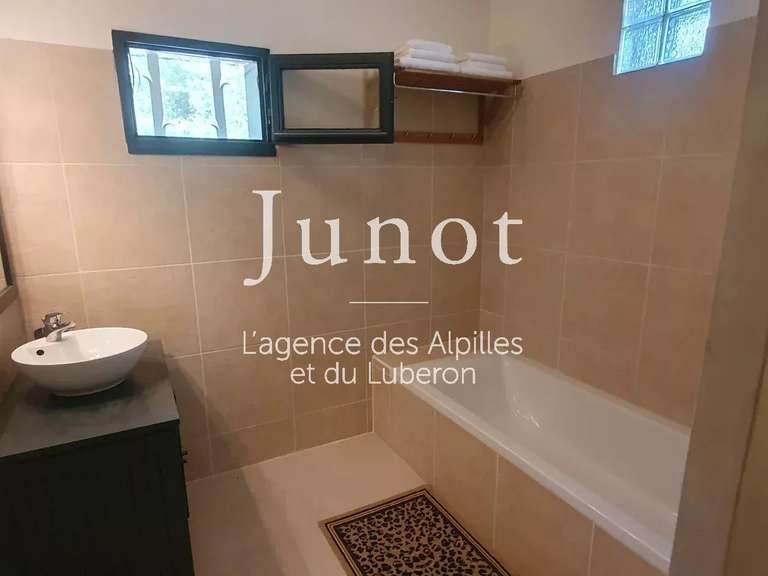 Maison Maussane-les-Alpilles - 3 chambres - 125m²