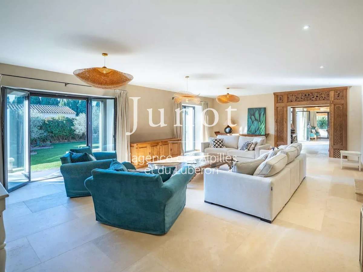 House Maussane-les-Alpilles
