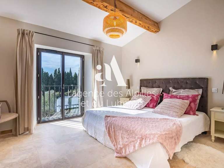 Maison Maussane-les-Alpilles - 6 chambres - 300m²