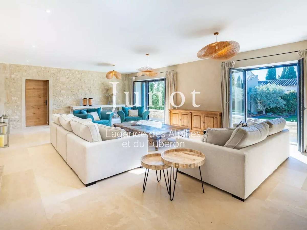 House Maussane-les-Alpilles