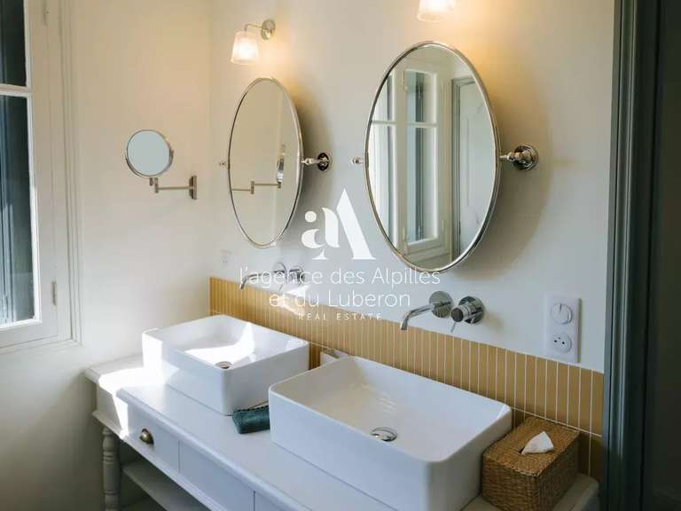 Maison Maussane-les-Alpilles - 8 chambres - 450m²