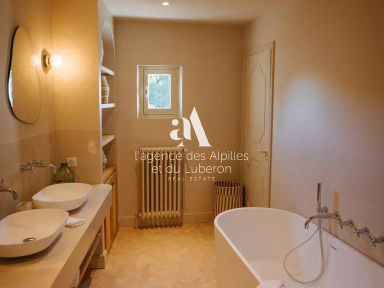 Maison Maussane-les-Alpilles - 8 chambres - 450m²
