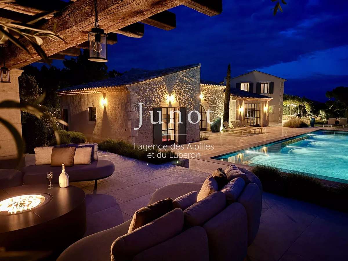 House Maussane-les-Alpilles