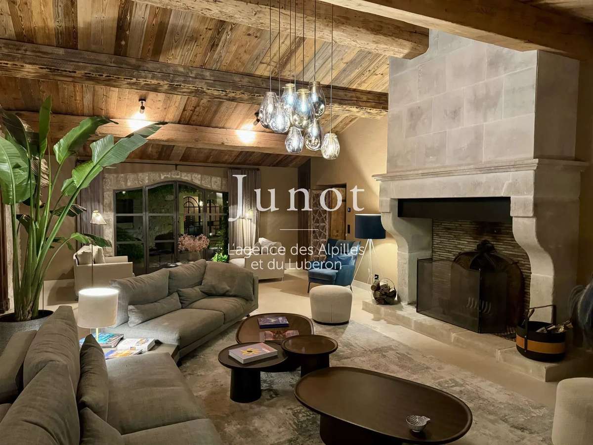 House Maussane-les-Alpilles