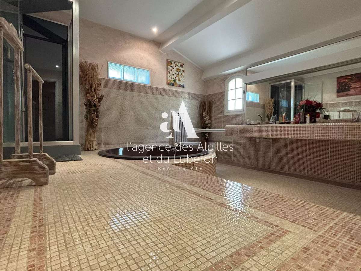 House Maussane-les-Alpilles