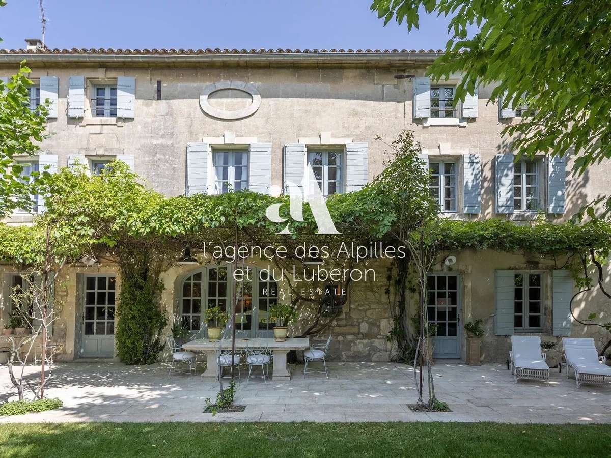House Maussane-les-Alpilles