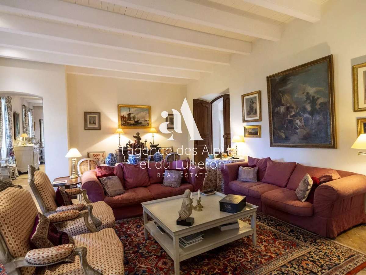 House Maussane-les-Alpilles