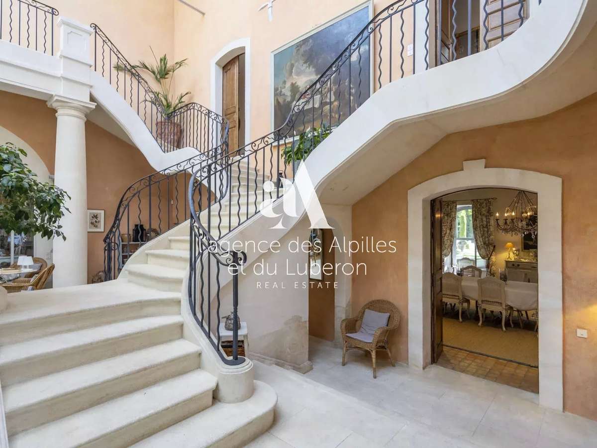 House Maussane-les-Alpilles