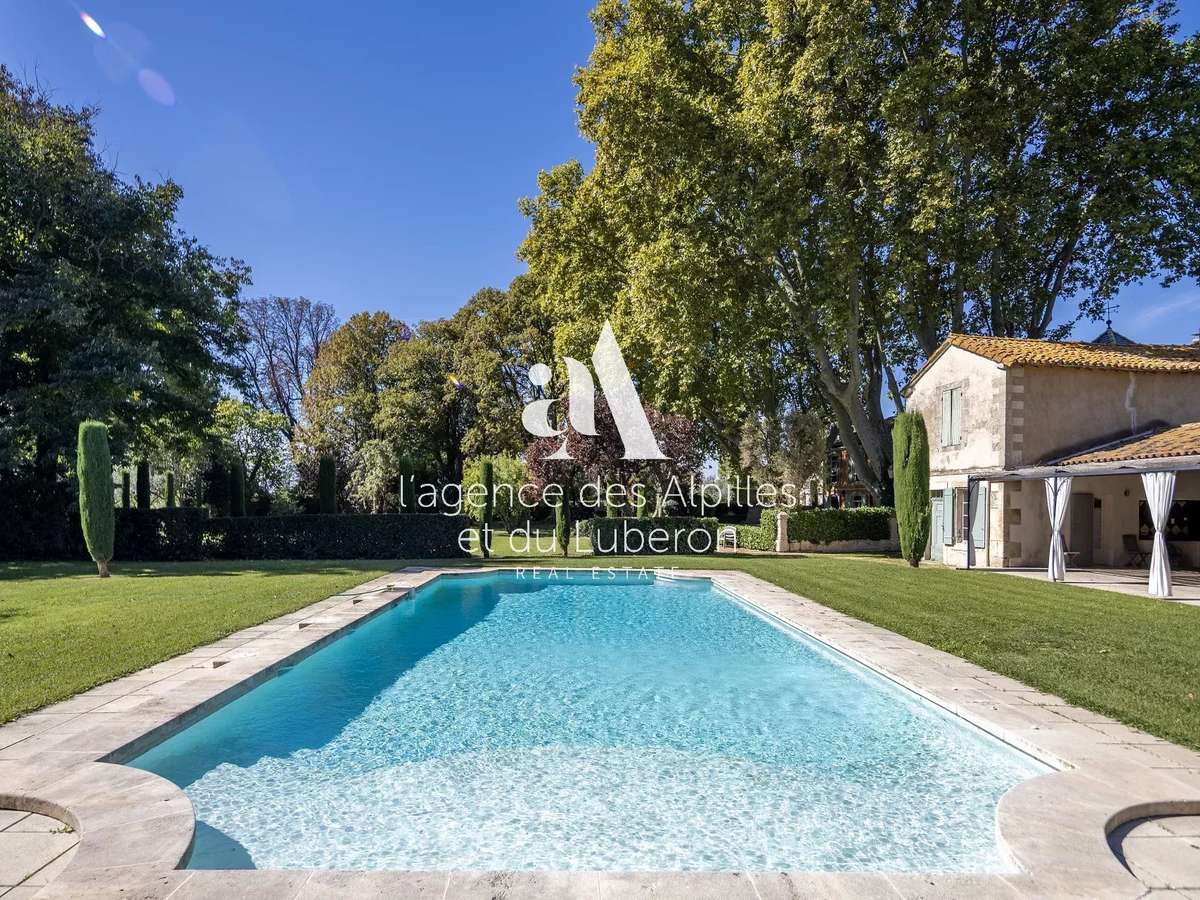 House Maussane-les-Alpilles