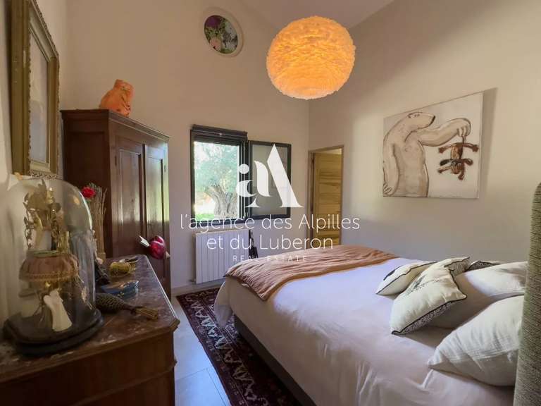 House Maussane-les-Alpilles - 4 bedrooms - 287m²