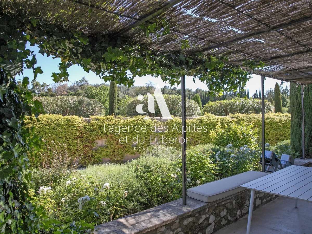 House Maussane-les-Alpilles