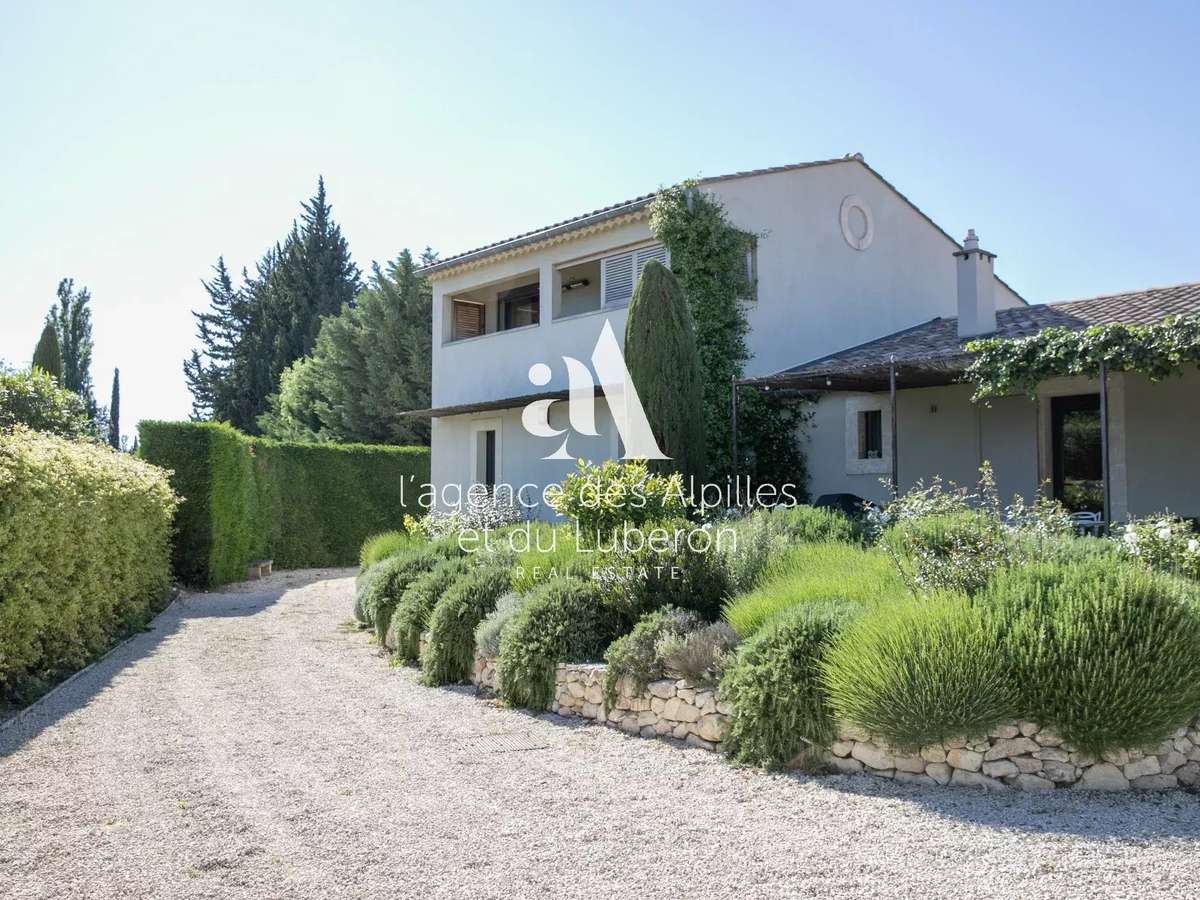 House Maussane-les-Alpilles