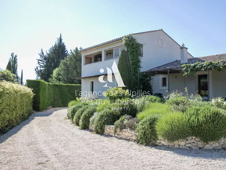 House Maussane-les-Alpilles - 4 bedrooms - 287m²