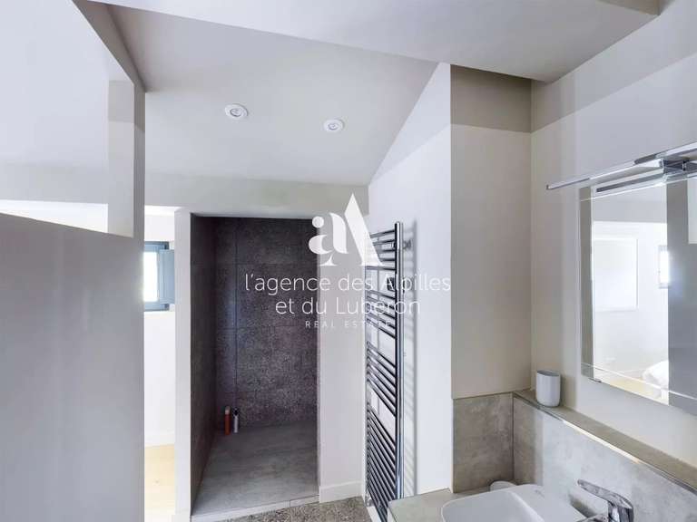 House Maussane-les-Alpilles - 3 bedrooms - 165m²