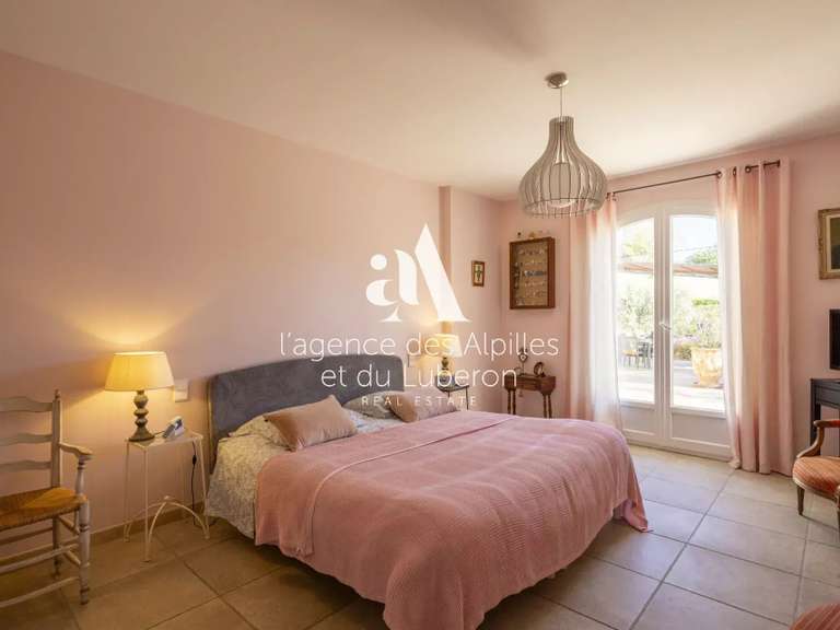 House Maussane-les-Alpilles - 4 bedrooms - 300m²