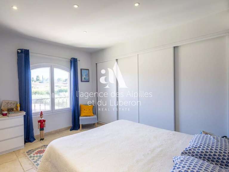 House Maussane-les-Alpilles - 4 bedrooms - 300m²