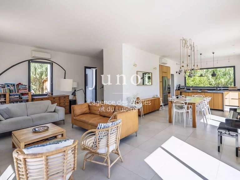 Maison Maussane-les-Alpilles - 3 chambres - 252m²
