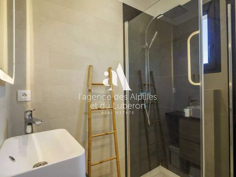 House Maussane-les-Alpilles - 3 bedrooms - 252m²