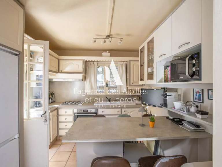 House Maussane-les-Alpilles - 247m²