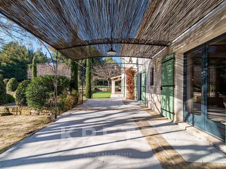 Maison Maussane-les-Alpilles - 3 chambres - 165m²