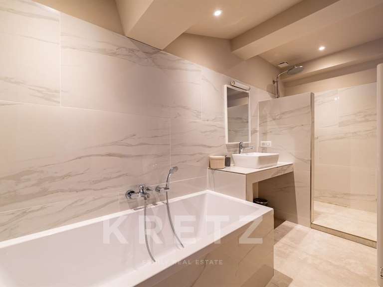 Maison Maussane-les-Alpilles - 3 chambres - 165m²